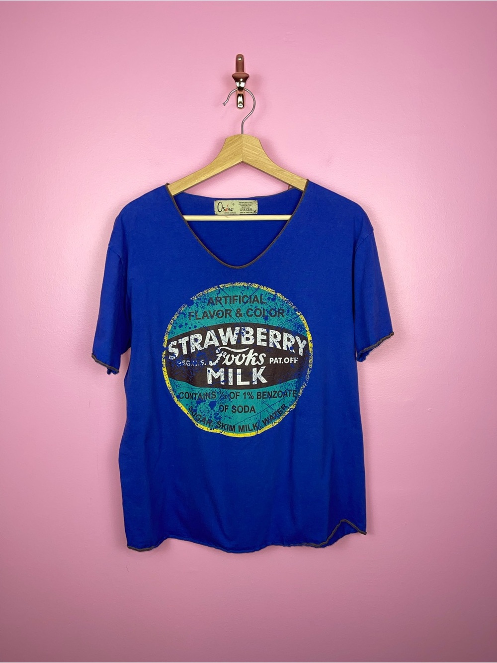 Vintage Strawberry Milk Graphic T-Shirt Royal Blue Logo Tee Women’s XL - Picture 2 of 6
